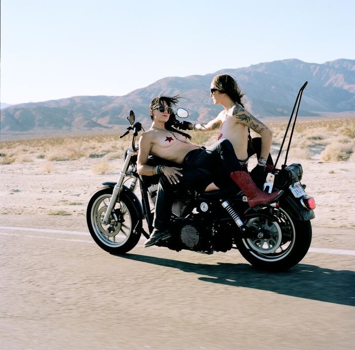 Girls on a motorcycle in Arequipa